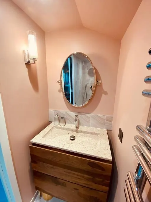 Charme !Appartement Plein Centre Plage A Pieds Parking Лармор-Плаж Франция